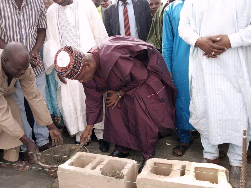 Wamakko lays foundation for Buhari Siriddawa Jumu’at Mosque