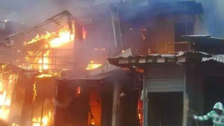 BREAKING: Again, fire razes Calabar popular market