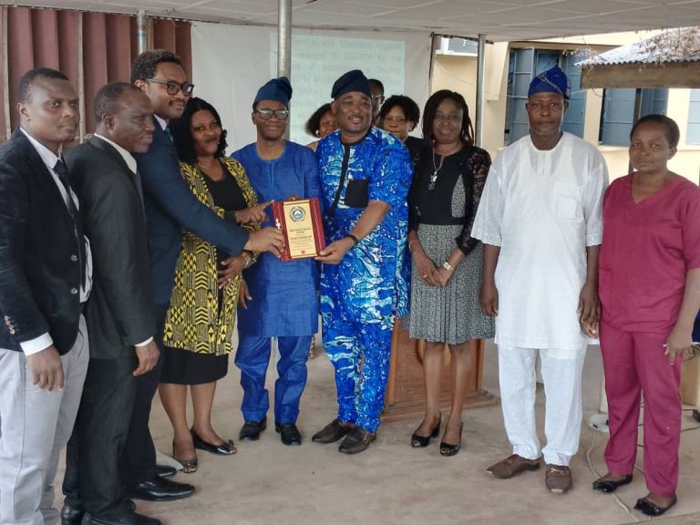 UNIOSUN Teaching Hospital honours deserving staff, departments with commendation awards