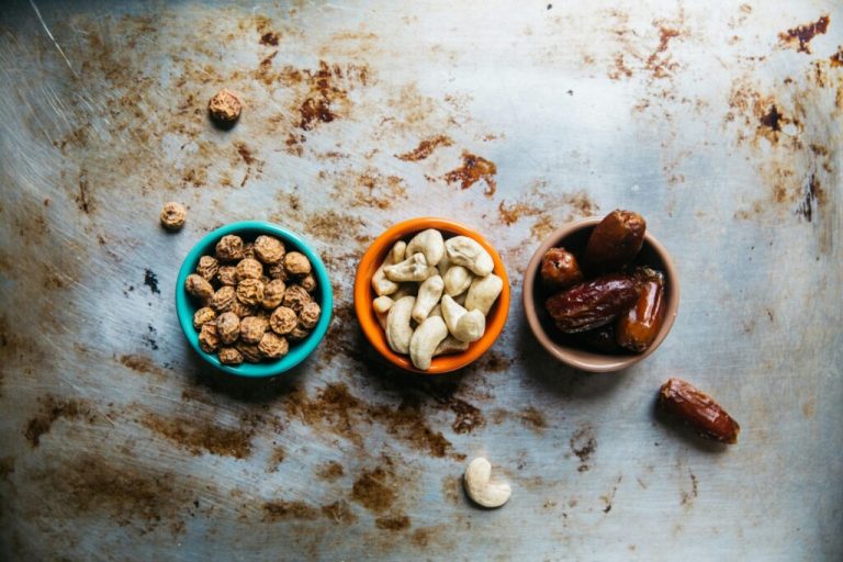 Without proper guidance, fasting can lead to dangerous fluctuations in blood sugar levels.