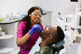 Dentists urge regular checkups as Lagos outreach records high turnout