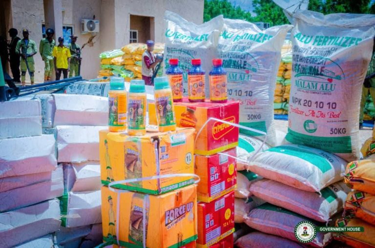 Nigeria govt distributes free farm inputs to 49 cooperatives in Sokoto