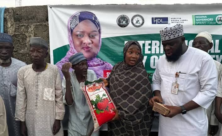Zamfara first lady marks charity day with outreach