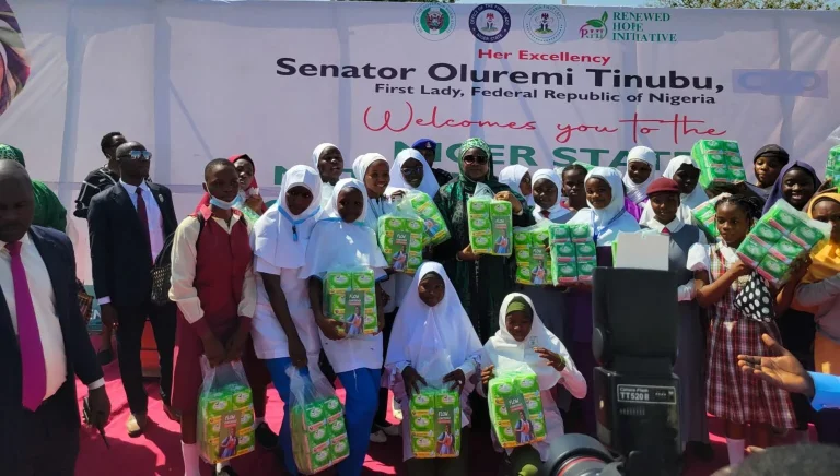 First Lady donates 10,000 free sanitary pads to Niger schoolgirls