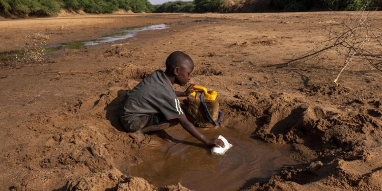 Nearly half in West Africa face water threat