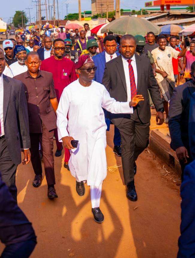 Benin residents urge quick completion of Ramat park flyover