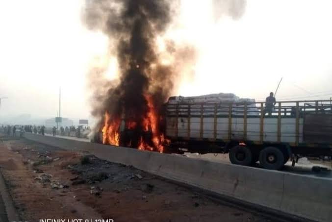 LASEMA restores normalcy after Kara bridge truck accident