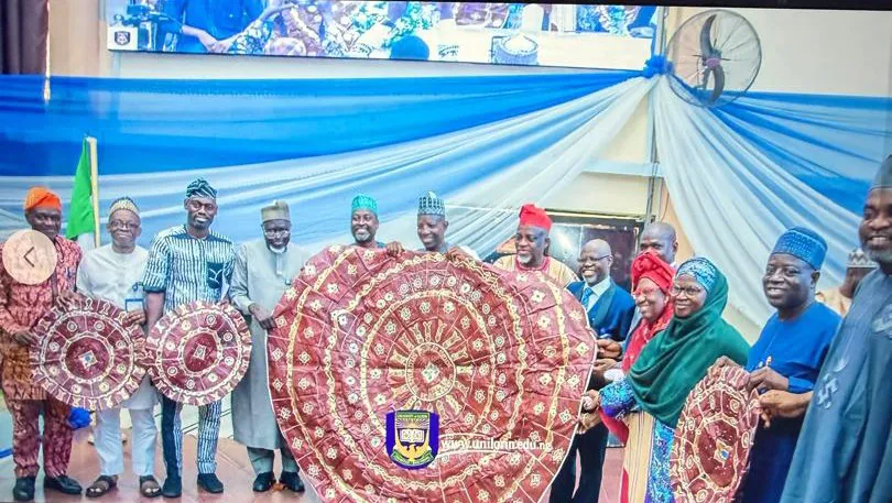 Participants displaying artistic products from the Caliphate